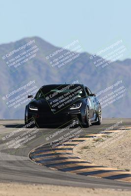 media/Oct-24-2025-Doghouse Garage (Fri) [[783d2ff07a]]/3-Intermediate/Session 3 (Turn 12)/